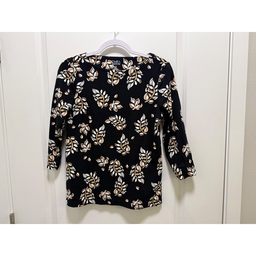 Croft & Barrow Womens XS Black Leaf Print Boat Neck 3/4 Sleeve Cotton Top